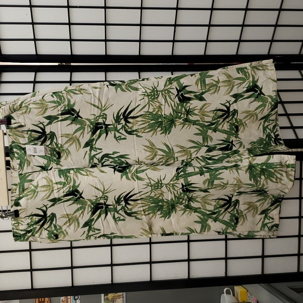 J Jill wide leg linen pant with tropical leaves, size MP